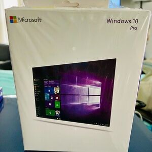 Windows 10 Pro 32-Bit/ 64-Bit ENG INTL USB NEW SEALED